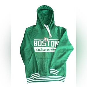 Adidas Boston Celtics men’s medium sweatshirt, great condition.